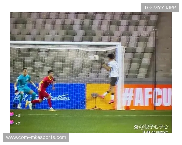 足球球星身高较矮如何弥补不足提升竞技表现技巧与策略解析