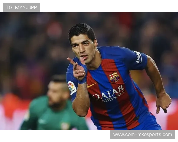 足球界历史十大球星盘点:这些传奇人物如何改变了世界足坛格局